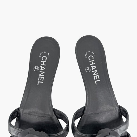 Chanel Camellia CC Flat Thong Slide Sandals Black Leather Size 40.5 US 9.5-10 - Picture 5 of 15